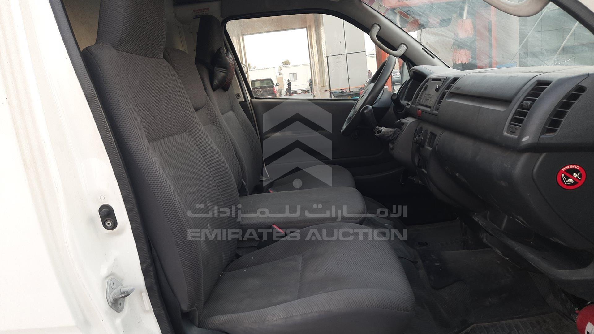 2017 TOYOTA HIACE VIN: JTFHX02P1H0111359