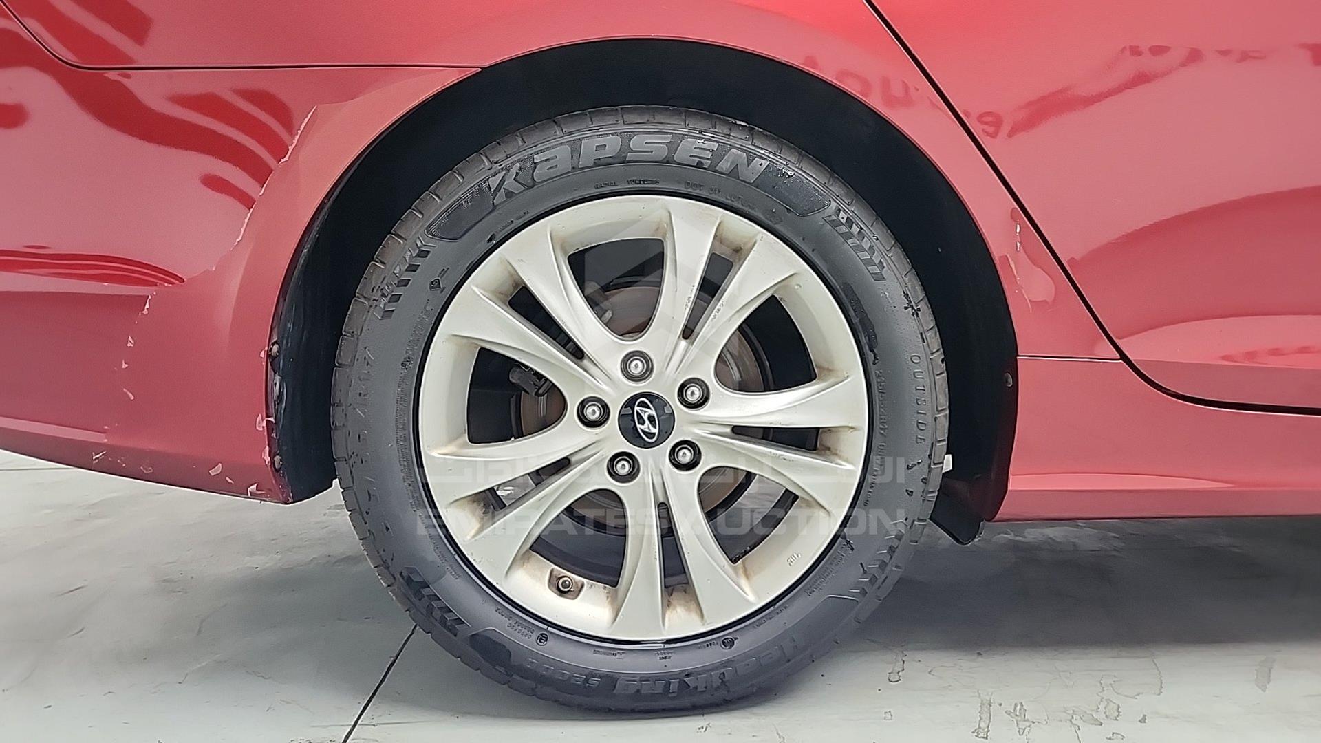 2011 HYUNDAI SONATA VIN: 5NPEC4AC7BH097202