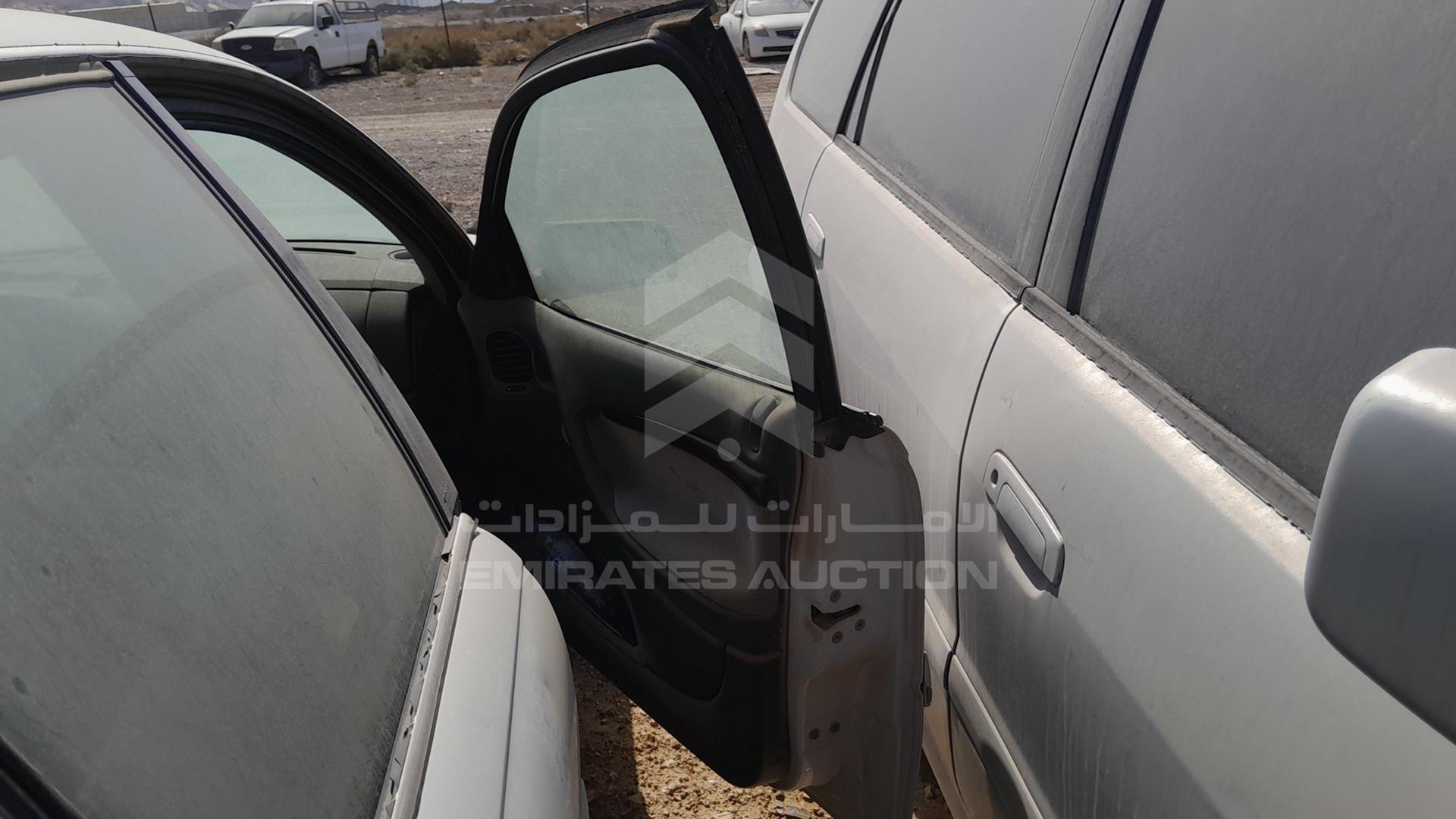 2006 CHEVROLET CAPRICE VIN: 6G1LL54F76L563548