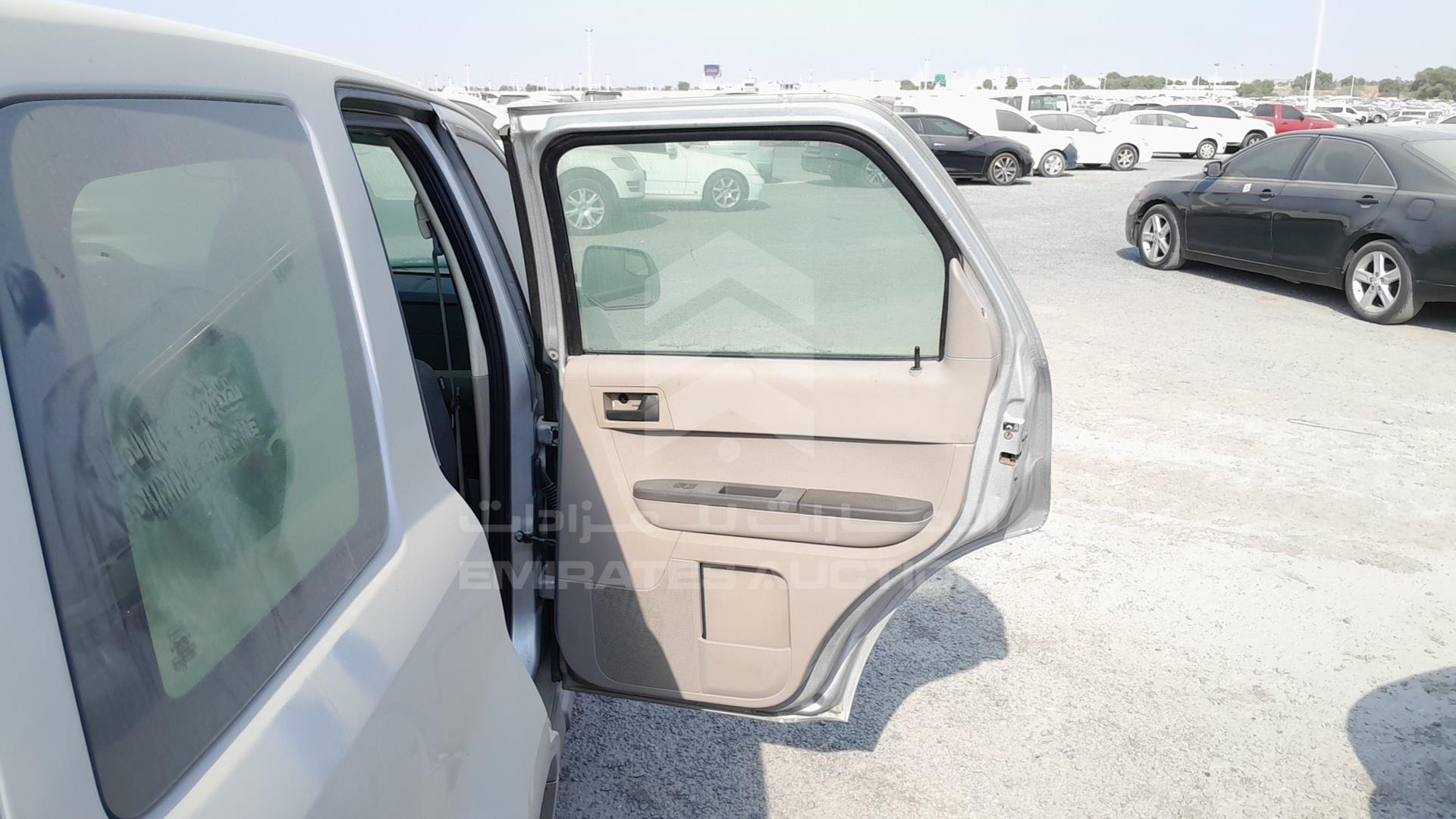 2010 FORD ESCAPE VIN: 1FMCU9CG1AKC12731