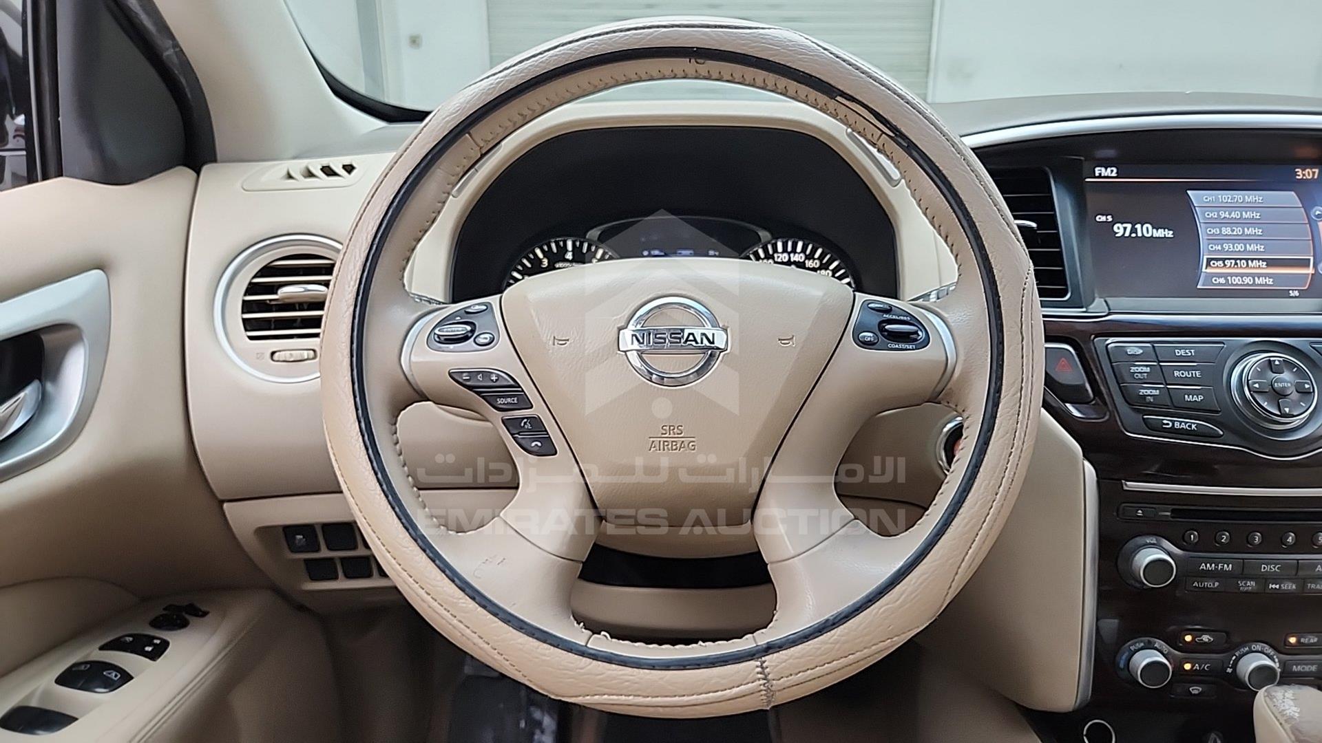 2015 NISSAN PATHFINDER VIN: 5N1AR2M52FC629449