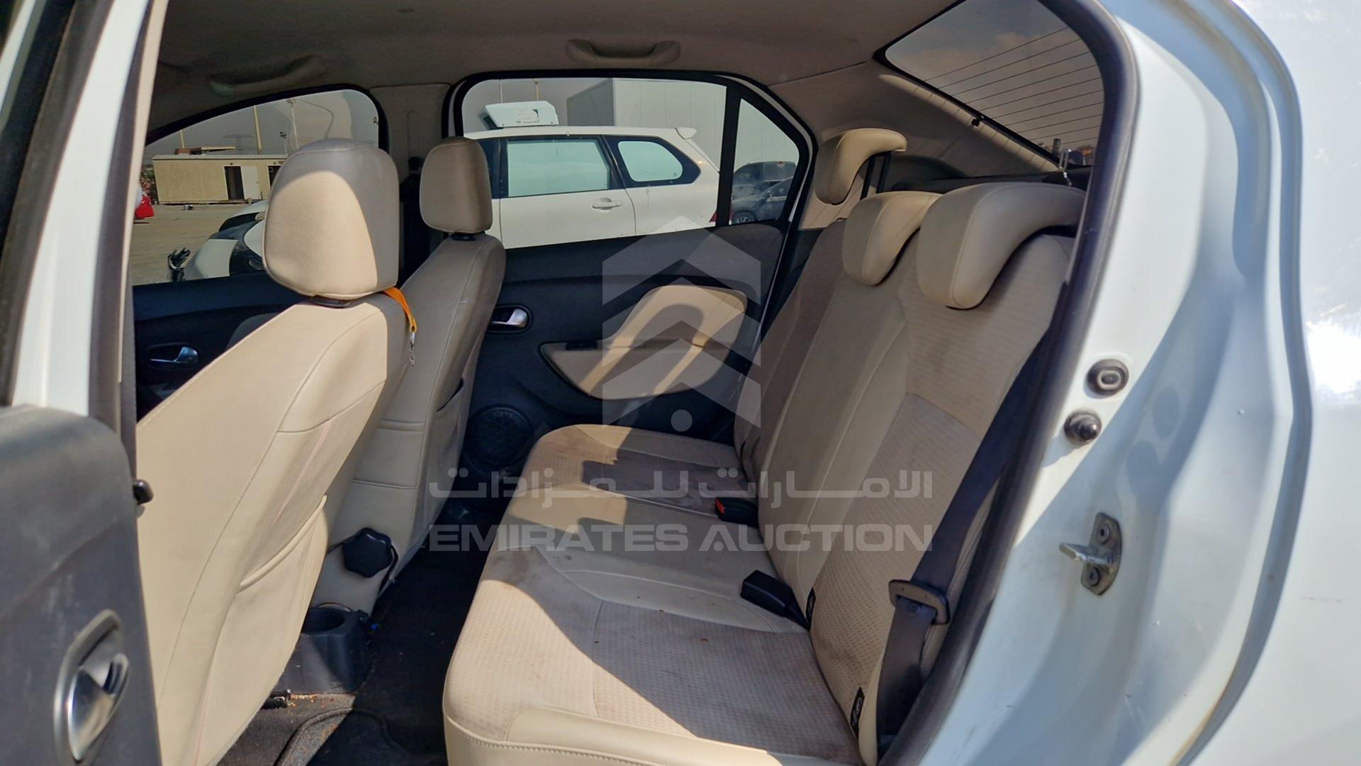 2017 RENAULT SYMBOL VIN: VF14SRAB2HT518524