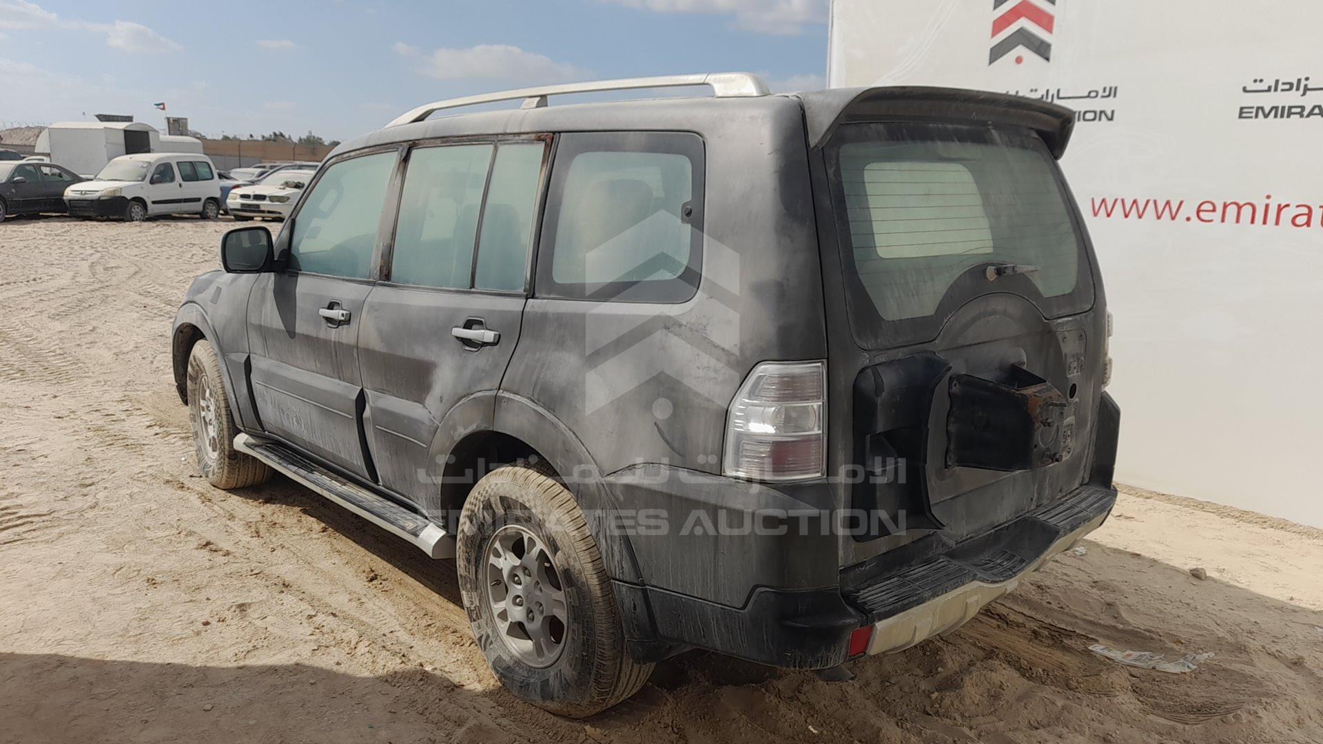 2007 MITSUBISHI PAJERO VIN: JMYLRV93W7J716768