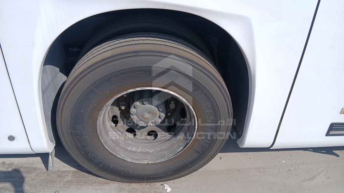 2019 Mercedes Bus — Rear Right Tyre — Photo 27