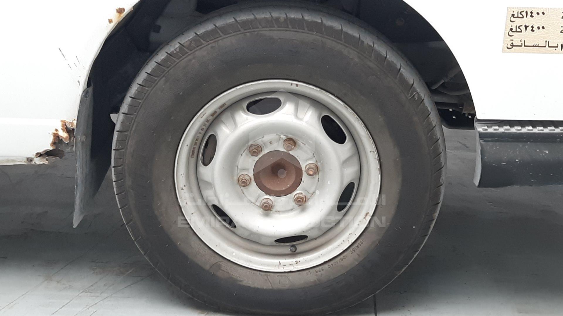 2013 NISSAN URVAN VIN: JN6AE54S5DX030426