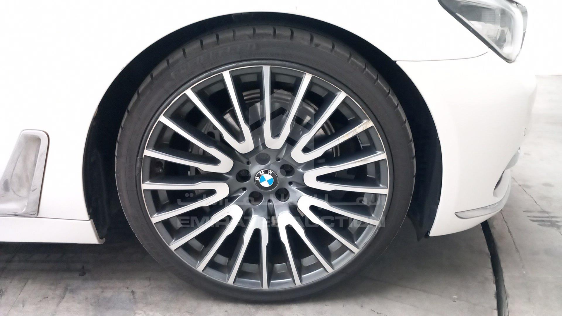 2017 BMW 740 LI VIN: WBA7E2108HG409051