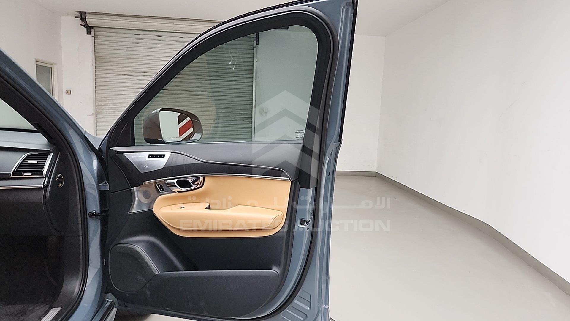 2020 VOLVO XC 90 VIN: YV1A2ALF8L1556053