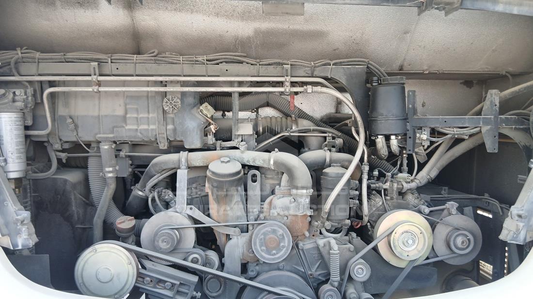 2019 Mercedes Bus — Engine Bay — Photo 24