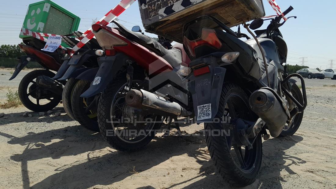 6 Motorbikes — Rear Right Tyre — Photo 30