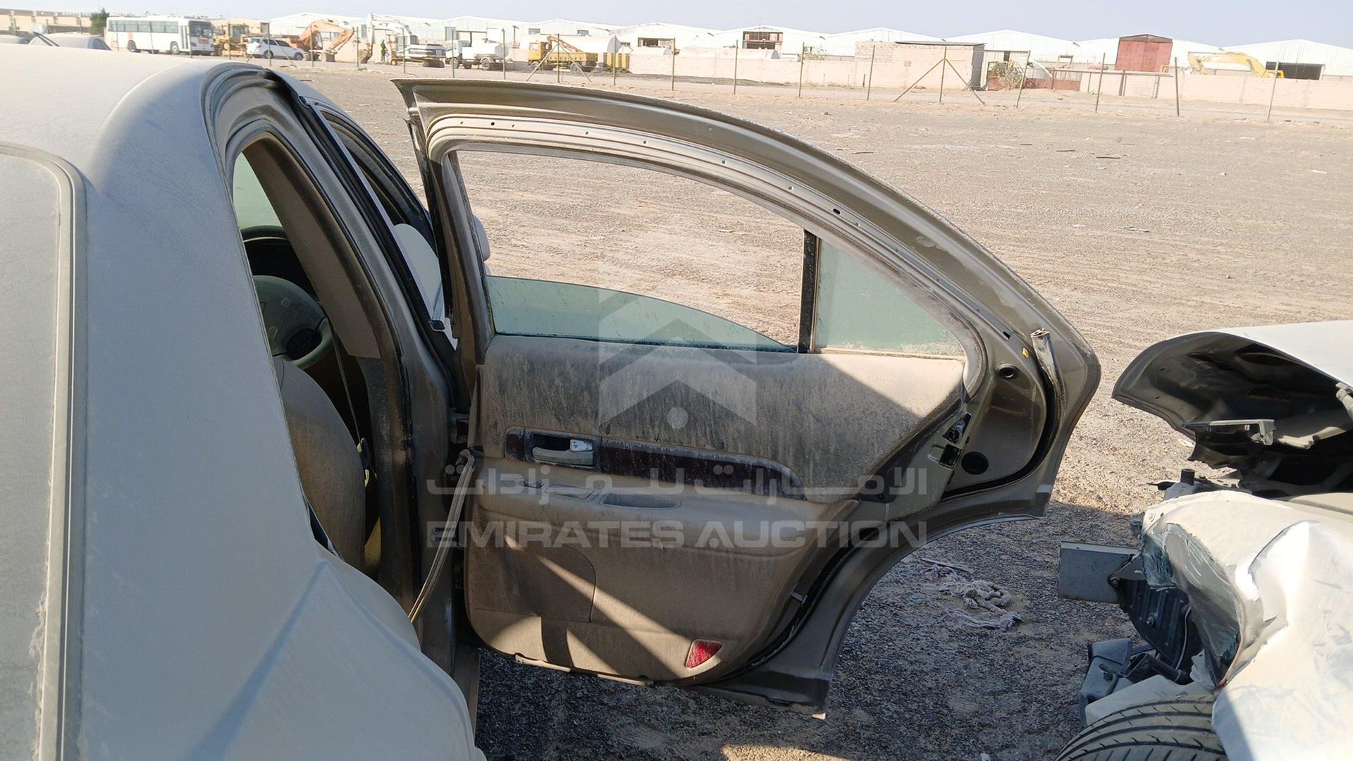 2000 LINCOLN MKZ VIN: 1LNHM86S5YY777894