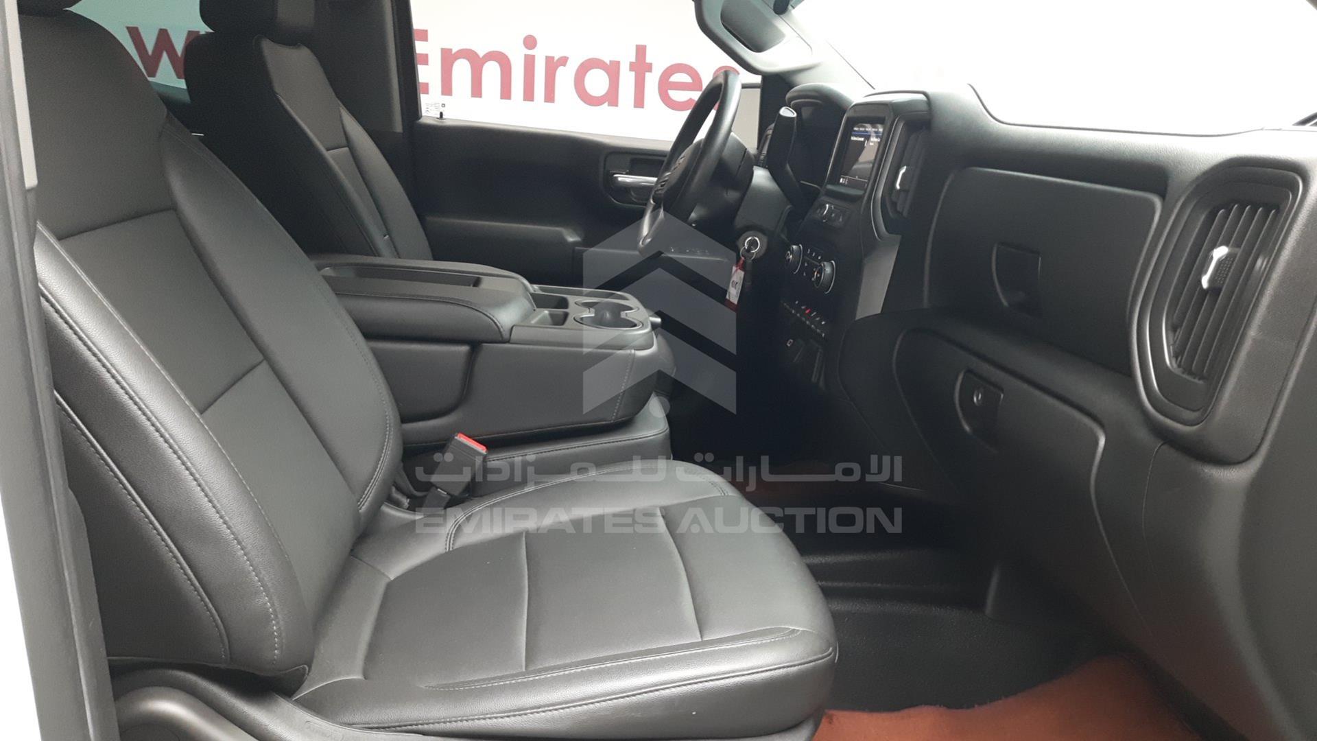 2019 CHEVROLET SILVERADO VIN: 1GCRWAEH2KZ289813