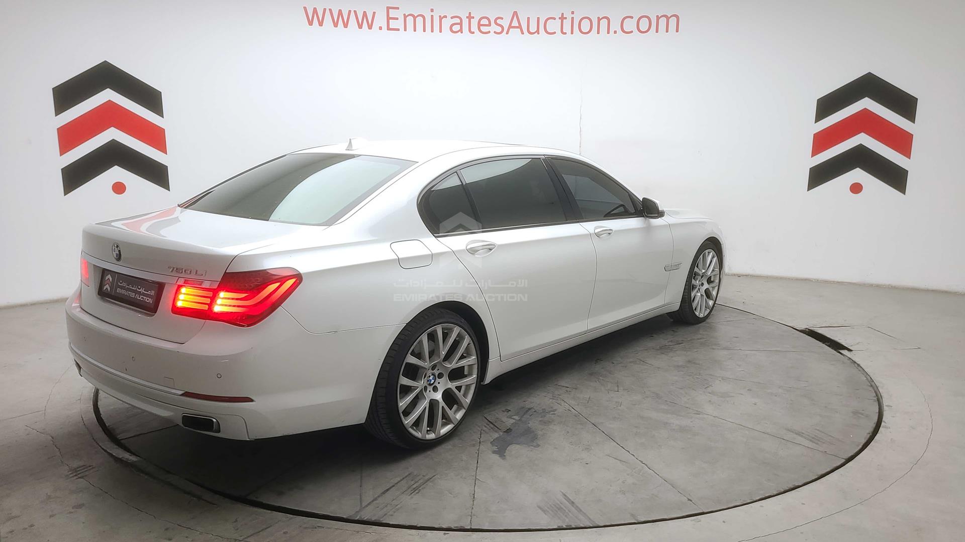 2013 BMW 750LI VIN: WBAYE8108DD145736