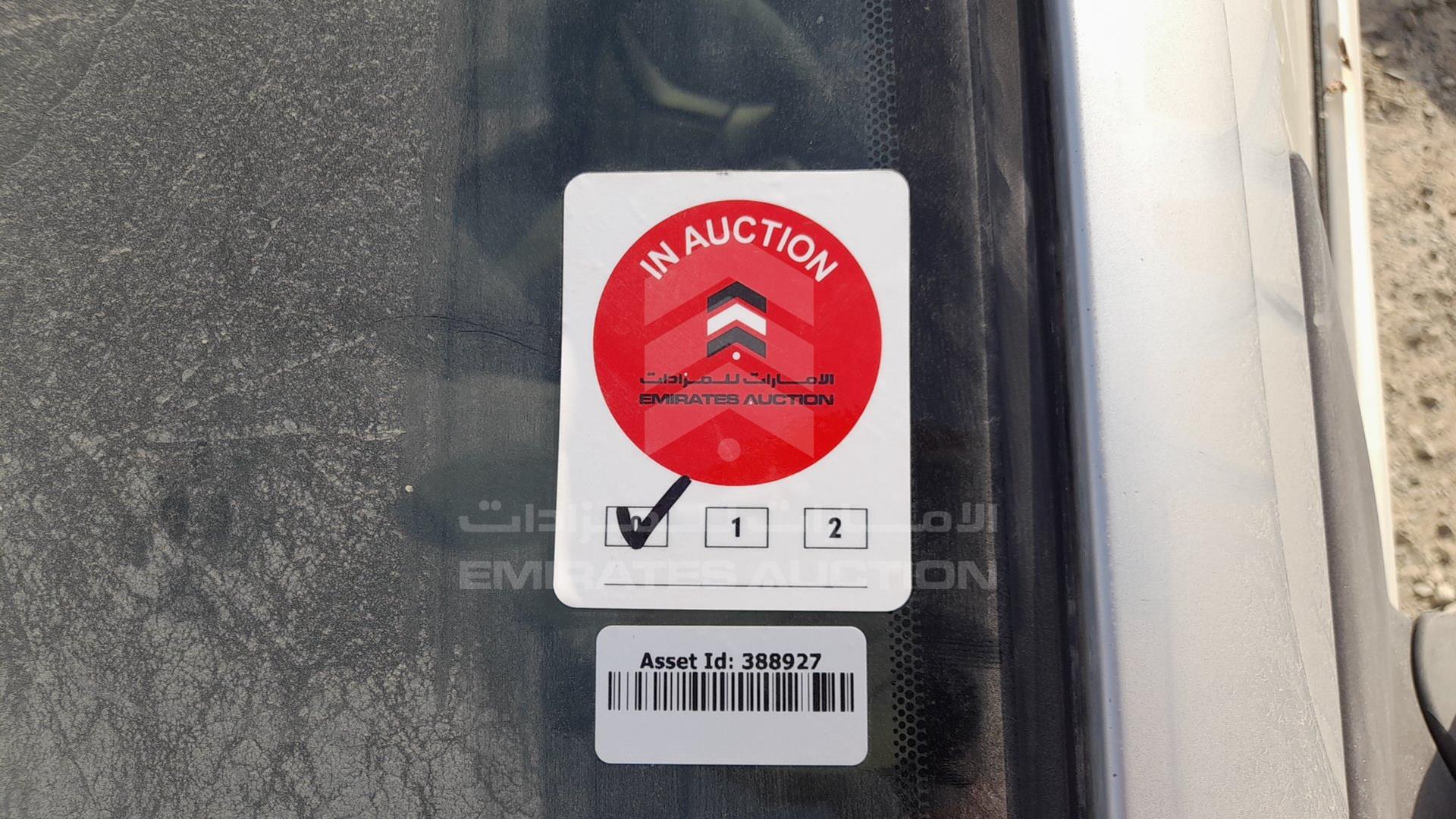 2007 TOYOTA YARIS VIN: JTDBW923671076796