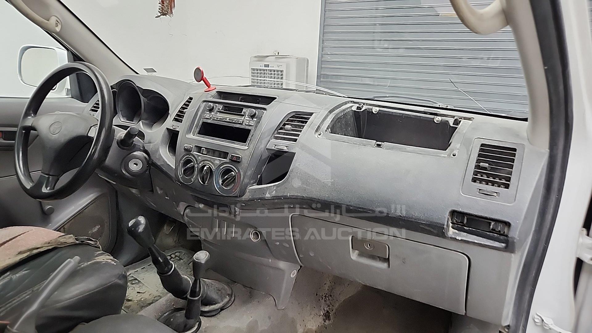2008 TOYOTA HILUX VIN: MR0FX22G081308949