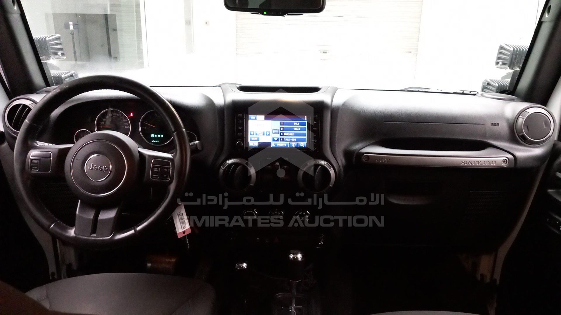 2016 JEEP WRANGLER / VIN: 1C4BJWAGXGL165244