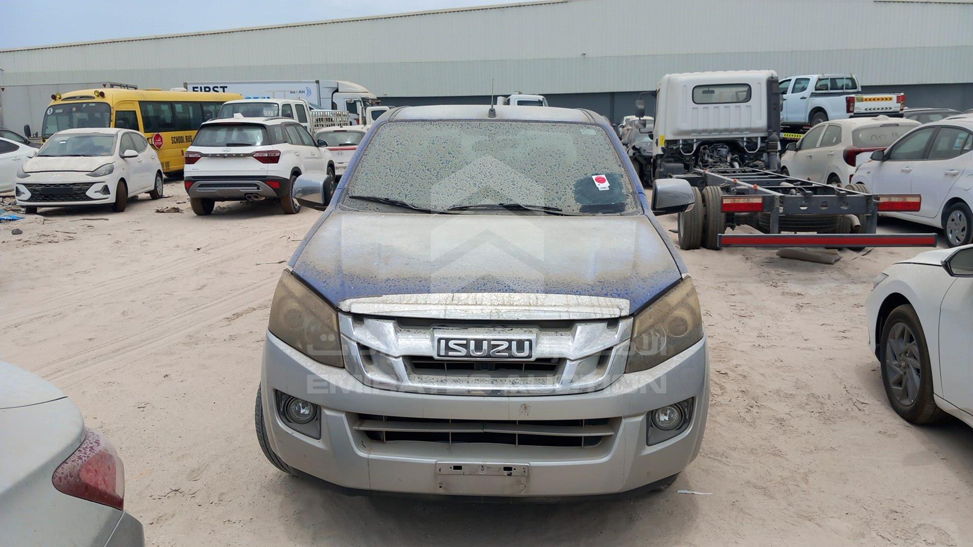 2015 ISUZU D-MAX VIN: MPAEL3317FT013569