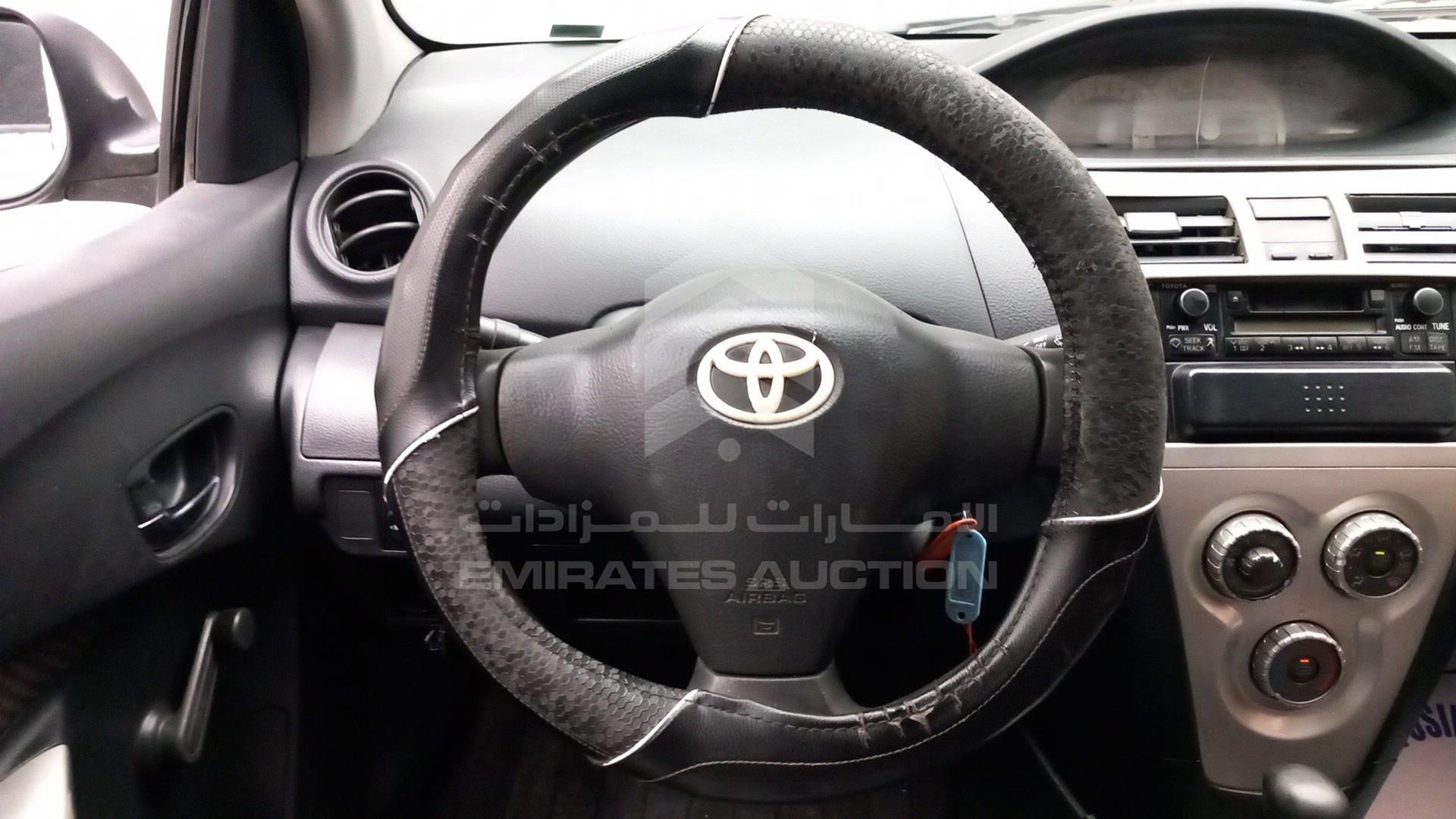 2008 TOYOTA YARIS VIN: JTDBW923484019190