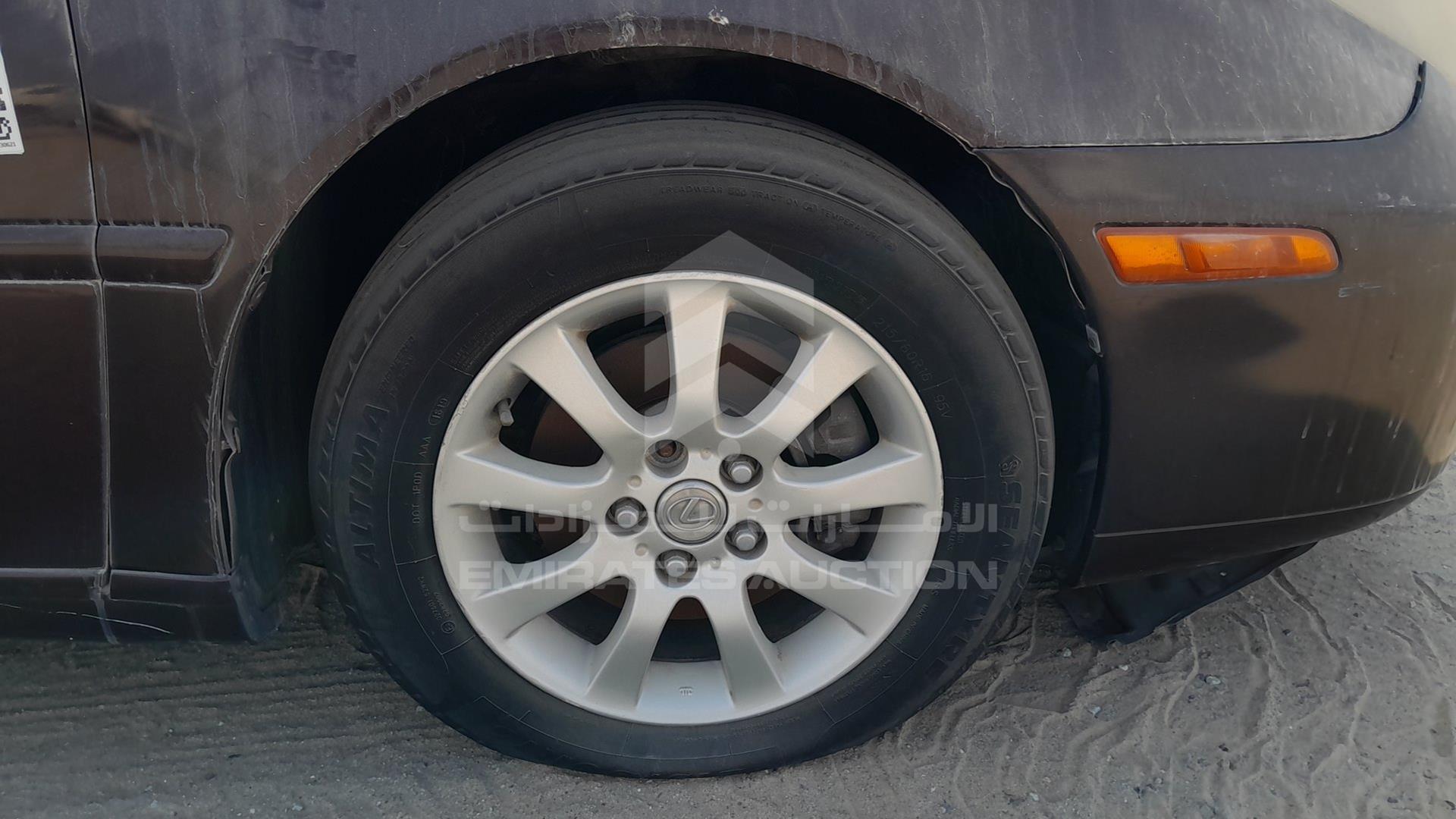 2006 LEXUS ES 300 VIN: JTHBF30GX66033832