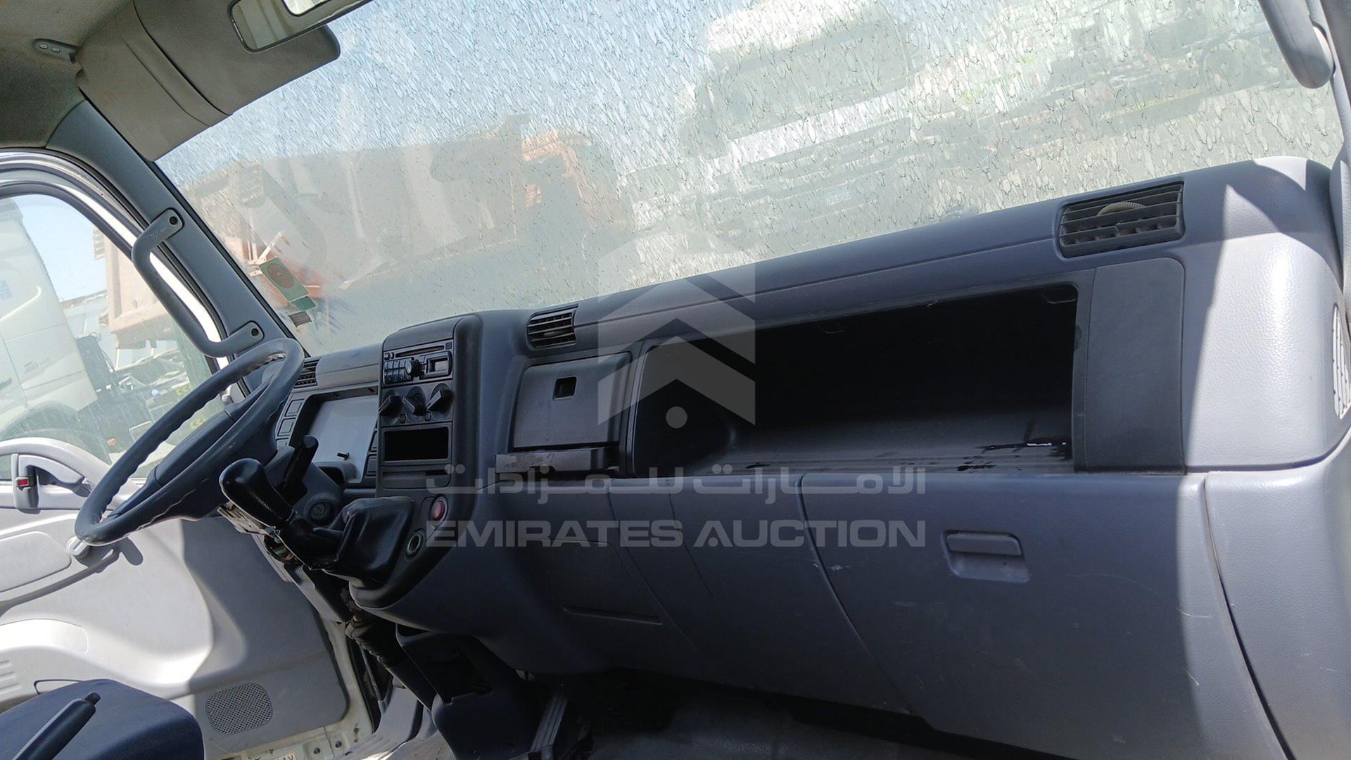 2009 MITSUBISHI CANTER VIN: JL7BCE1J09K008169