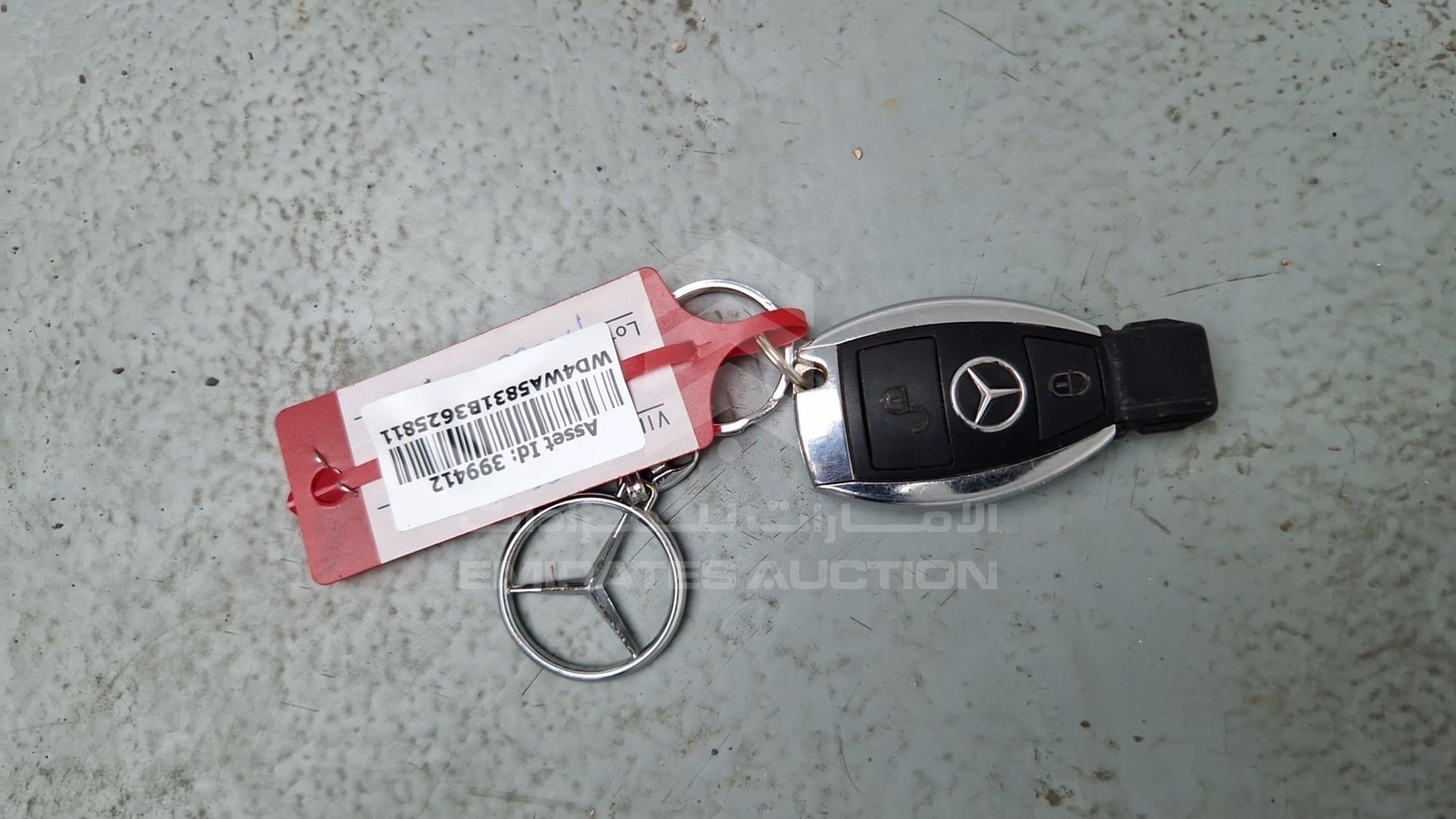 2011 MERCEDES VIANO VIN: WD4WA5831B3625811