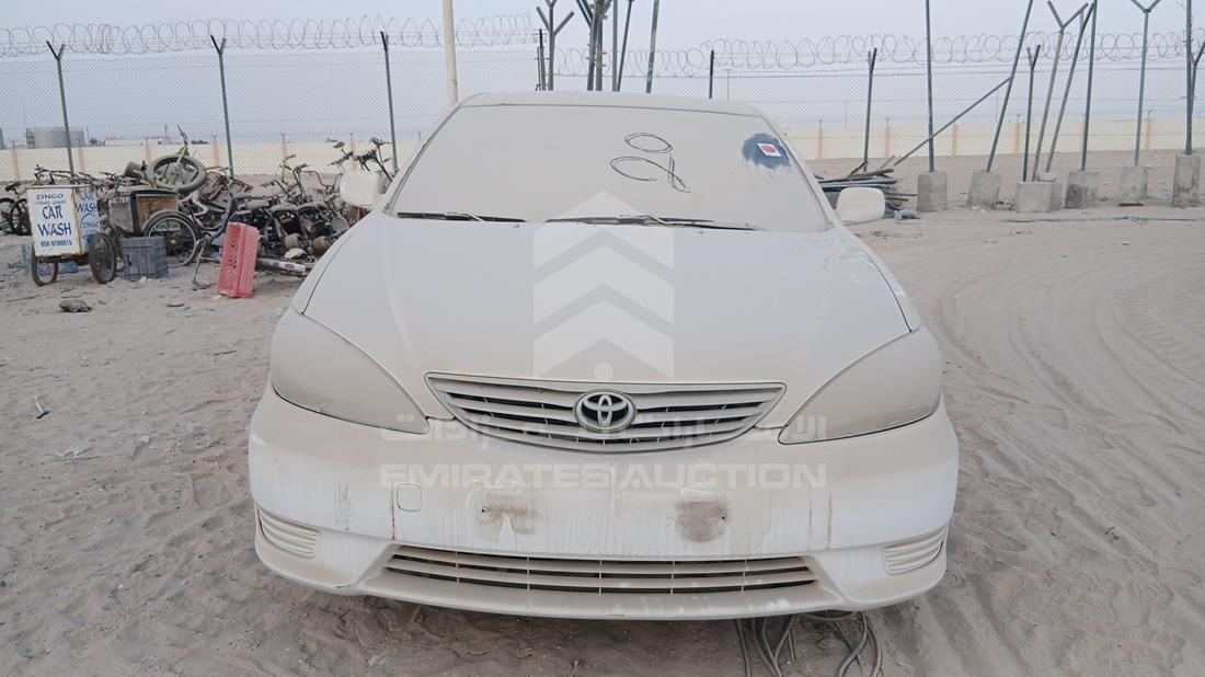 2014 Toyota Camry — Full Front View — Photo 1