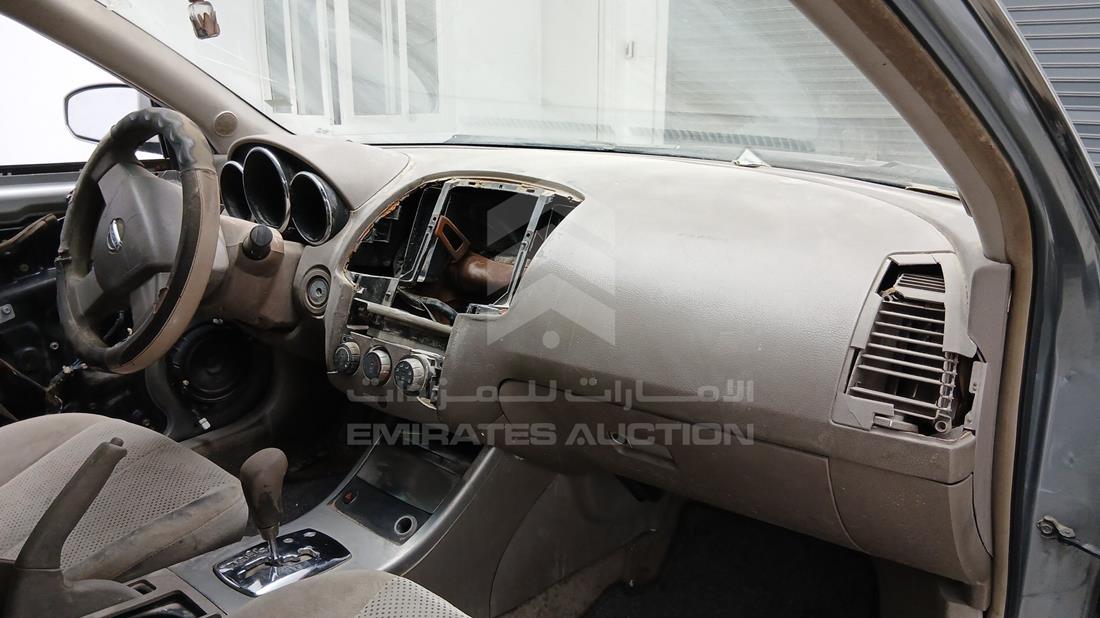 2007 Nissan Altima — Front Right Passenger Dashboard View — Photo 24