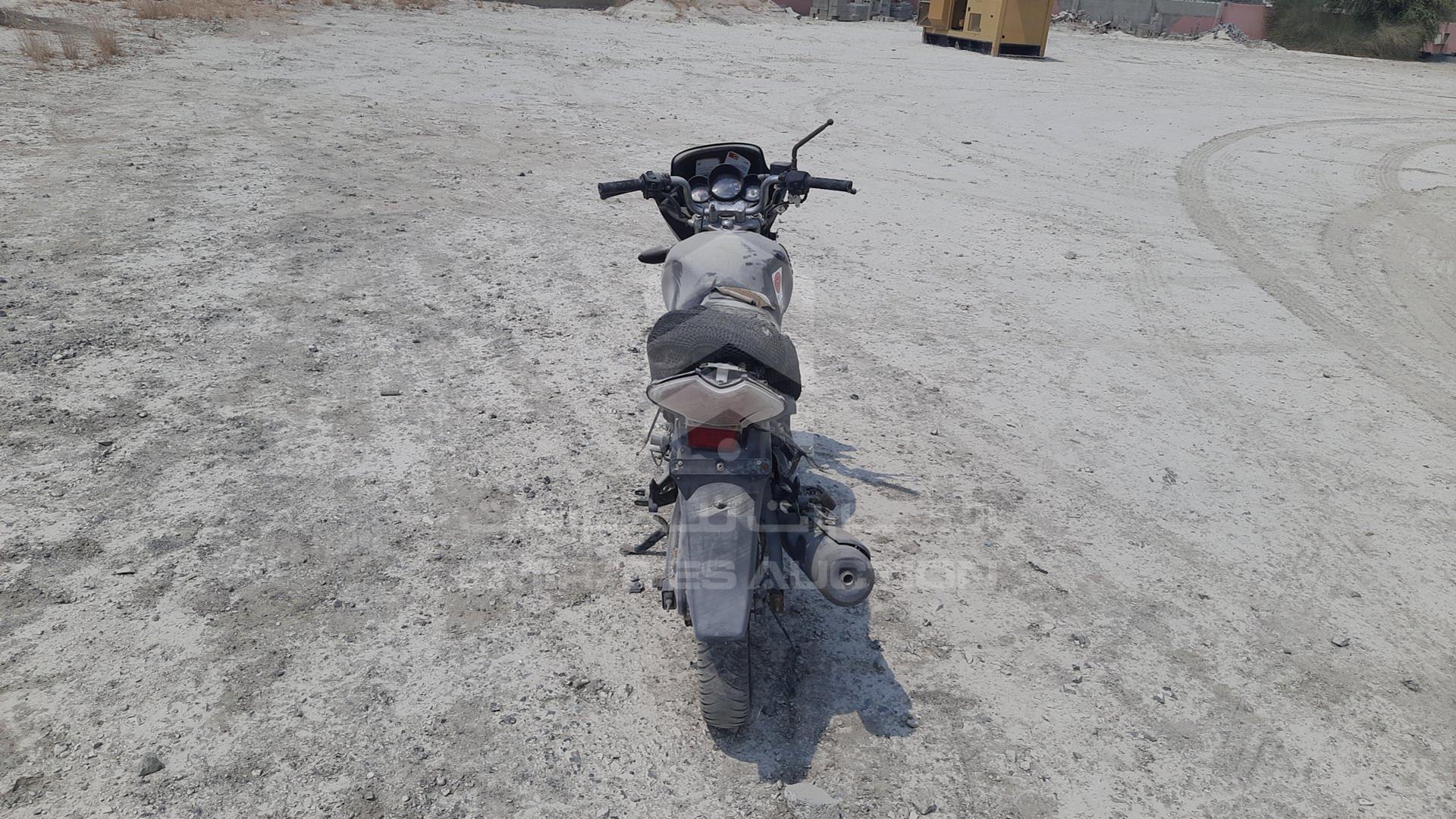 2016 HONDA UNICORN VIN: ME4KC09MKG8105691