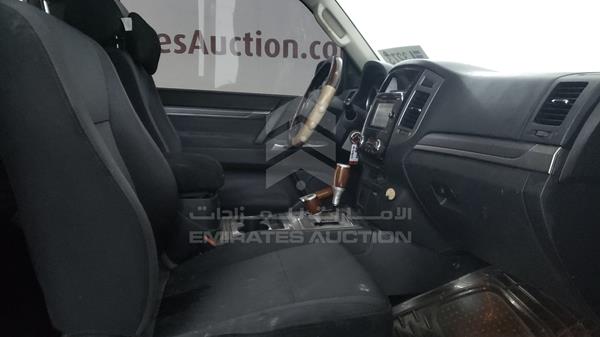 JMYMRV85WGJ705578 Mitsubishi Pajero