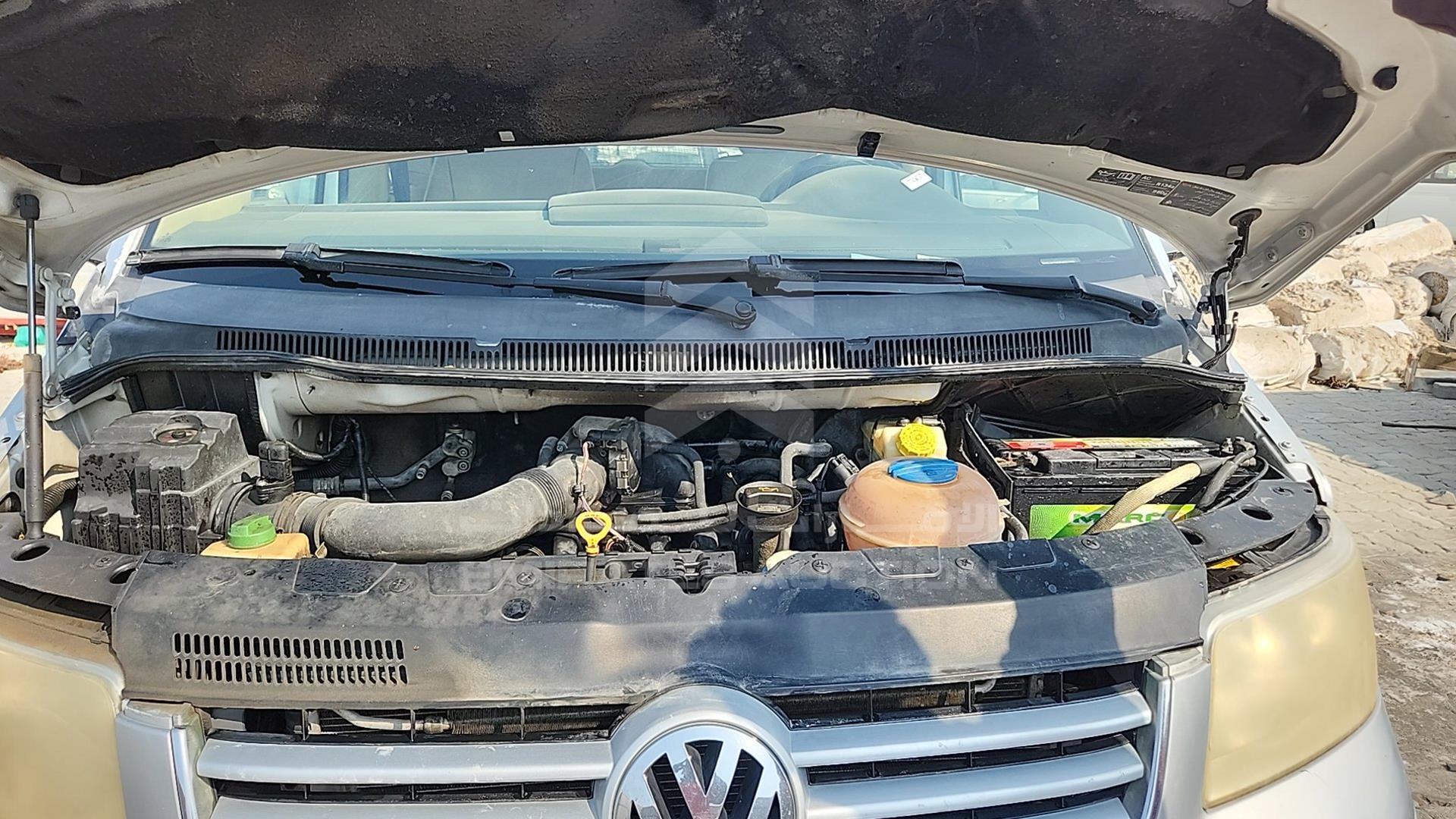 2007 VOLKSWAGEN MULTIVAN VIN: WV2LAF7H87H001404