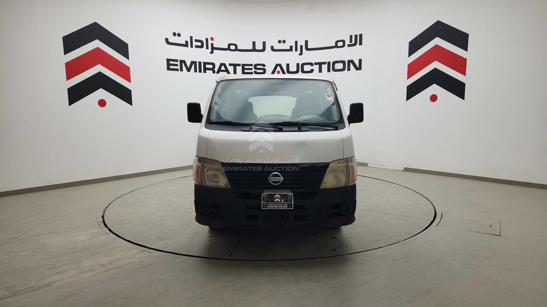 2010 Nissan Urvan — 360-degree view