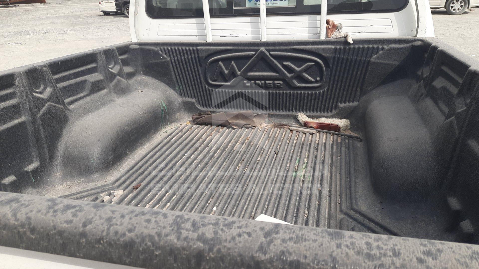 2014 TOYOTA HILUX VIN: MR0FX22G3E1396570