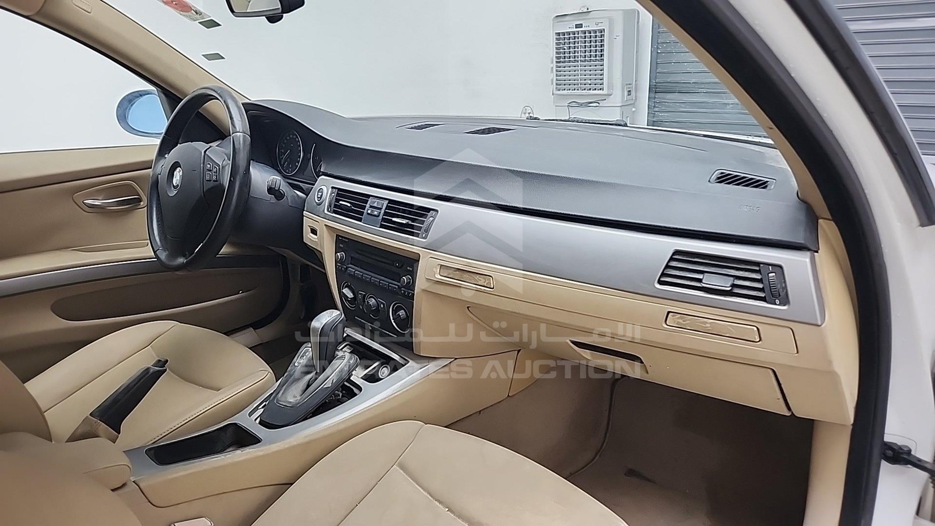 2008 BMW 320I VIN: WBAVG71078A402335