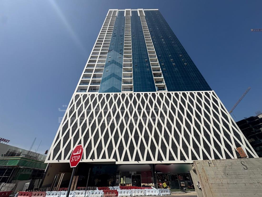 Oasis Tower 1 - Apartment for sale in UAE - 20292 | Emirates Auction