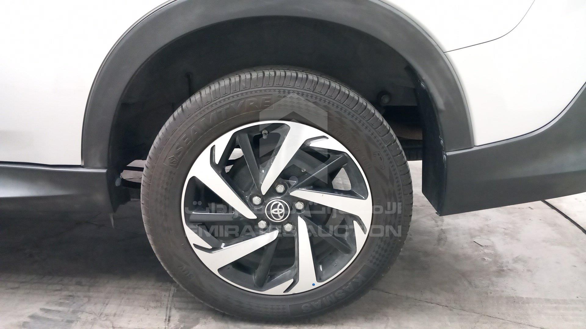 2019 TOYOTA RUSH VIN: MHKEF8BF9KK001150