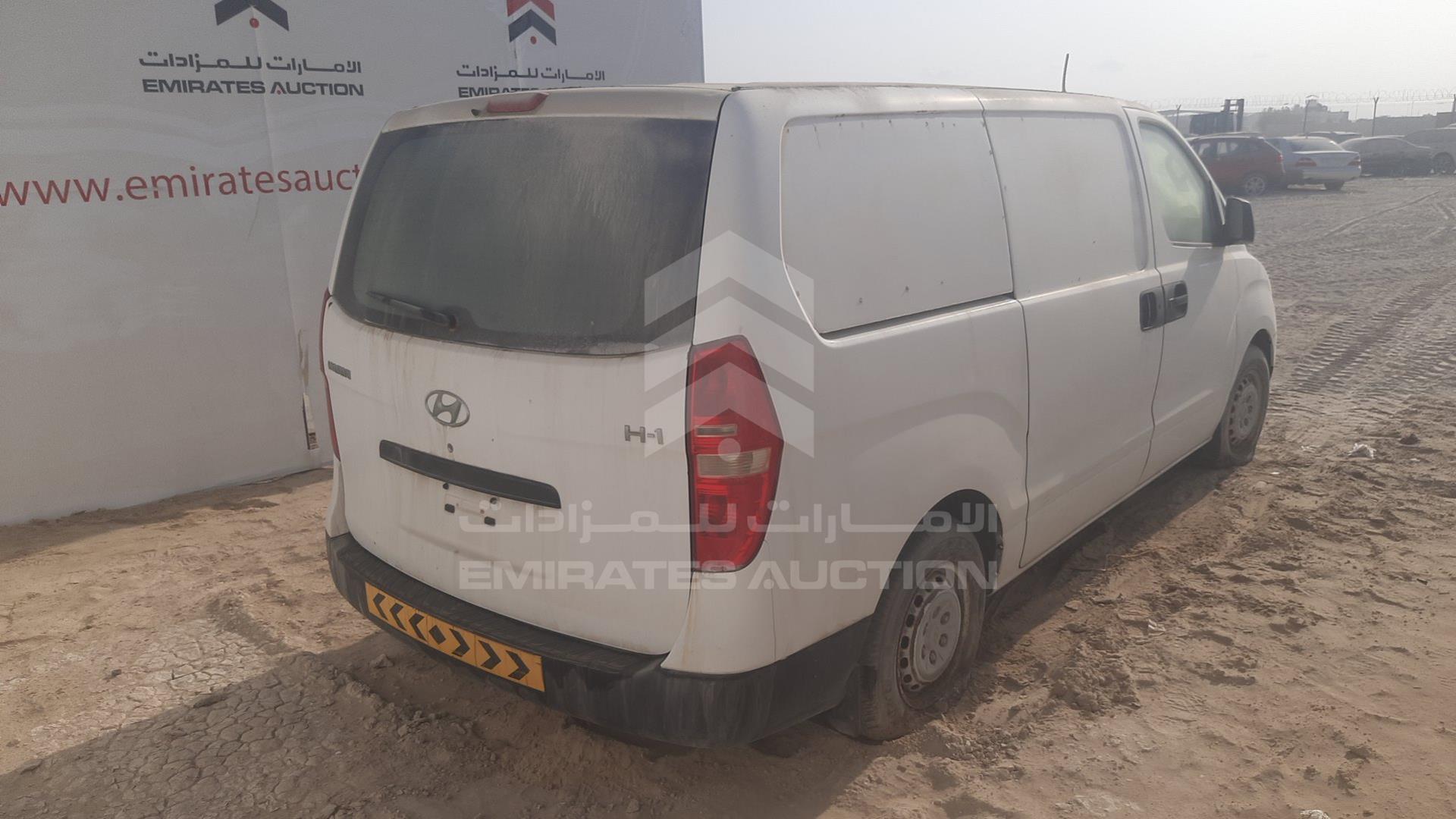 2012 HYUNDAI H1 VIN: KMHWG81RXCU430838