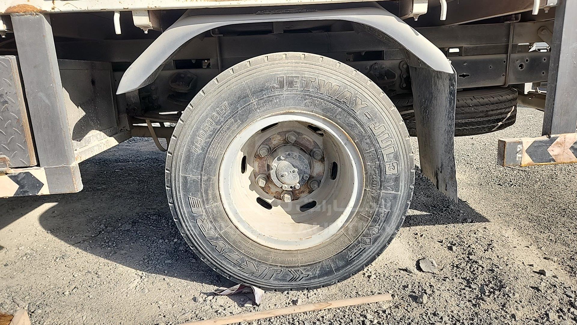 2015 MITSUBISHI CANTER VIN: JL7B6E1P2FK012134