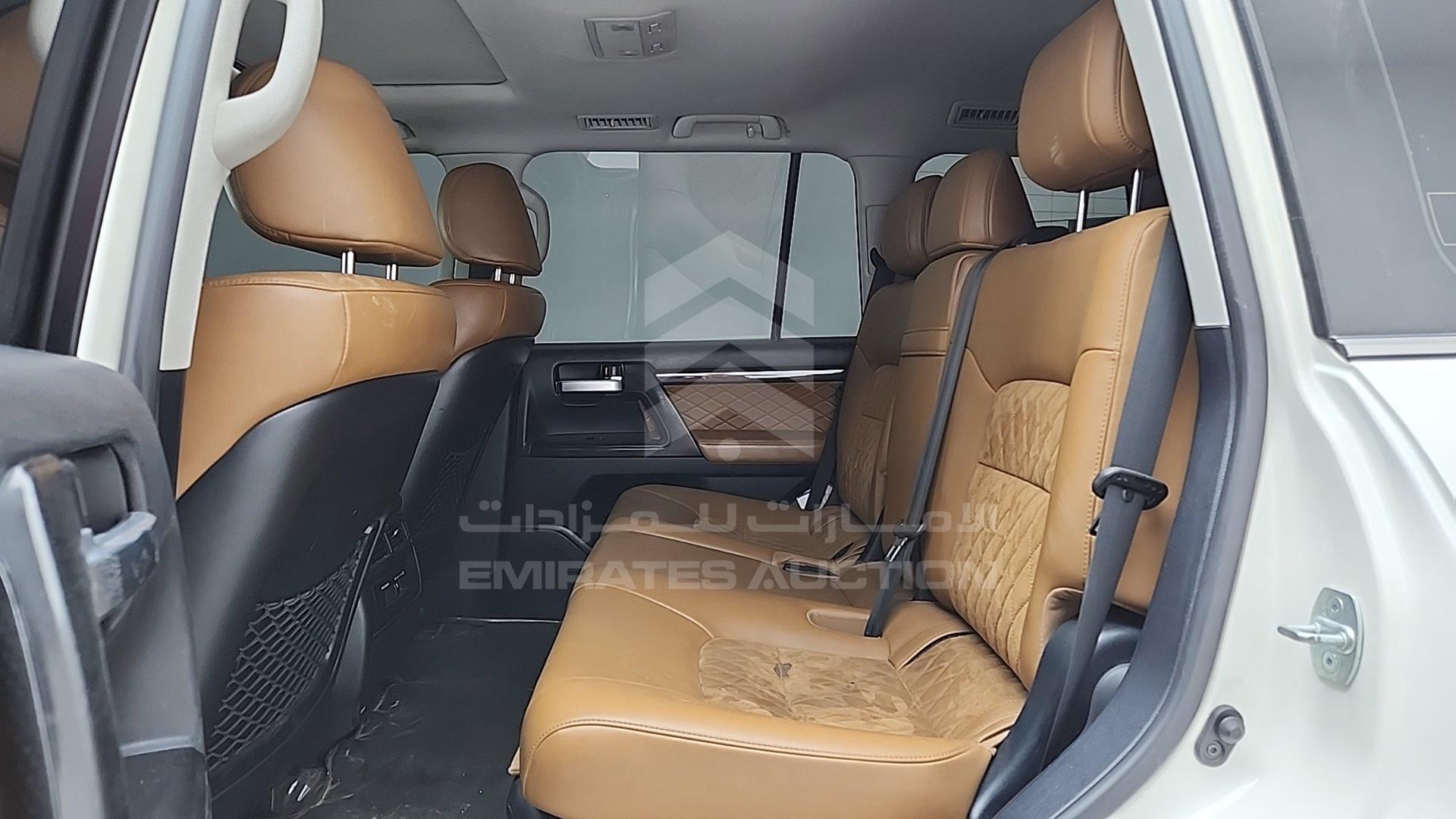 2021 TOYOTA LAND CRUISER VIN: JTMHX01J2M4226139