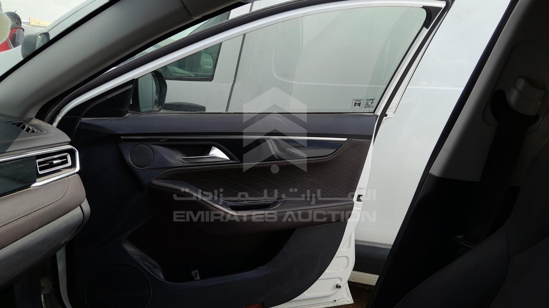 2023 JAC J7 VIN: LJ12FKT32P4014828