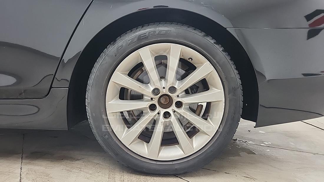 2013 BMW 535 i — Rear Left Tyre — Photo 39
