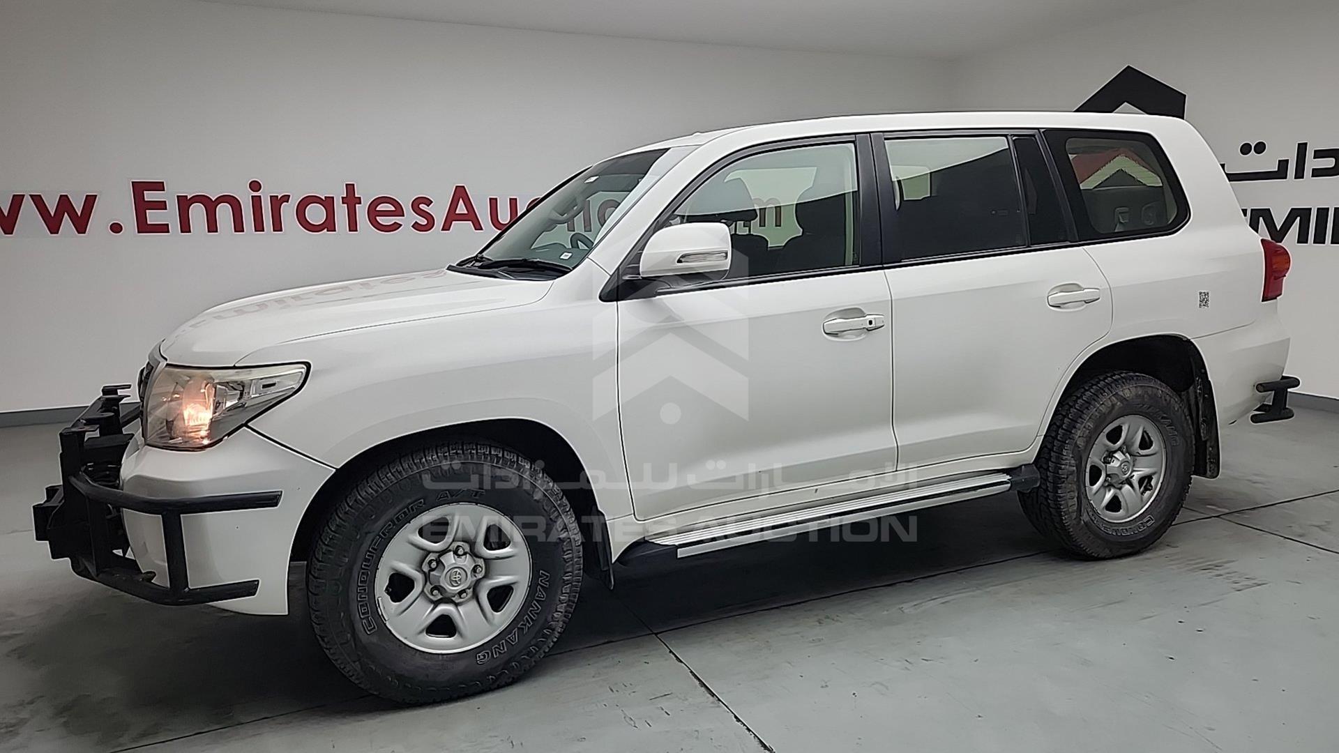 2014 TOYOTA LC 200 VIN: JTMHV09J404134910