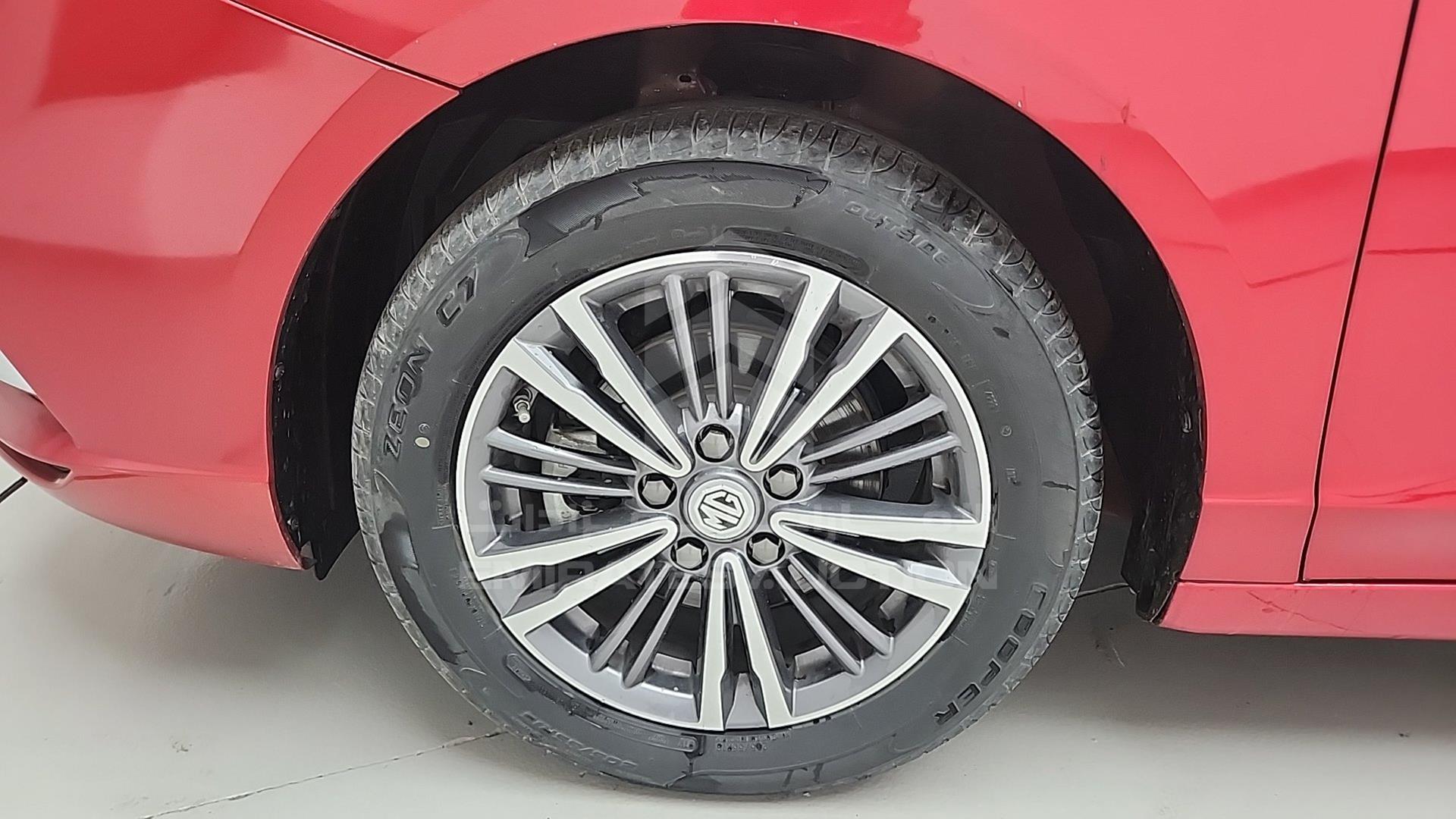 2022 MG MG 5 VIN: LSJA36E99NZ072726