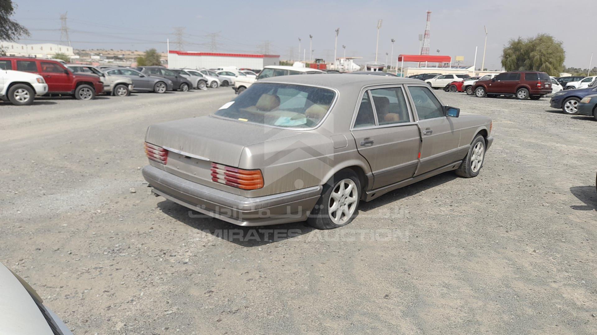1987 MERCEDES SEL 560 VIN: WDB1260391A372756
