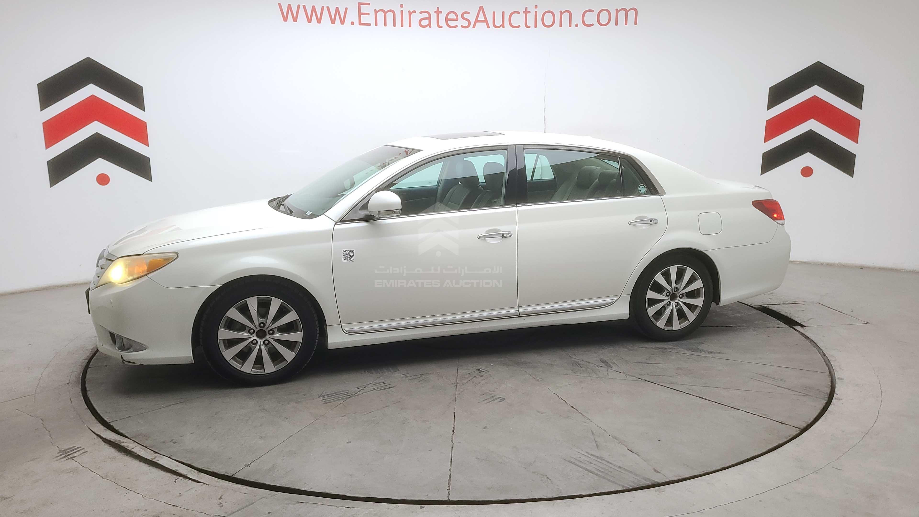 4T1BK36B2BU405586 - 2011 Toyota Avalon - #489716