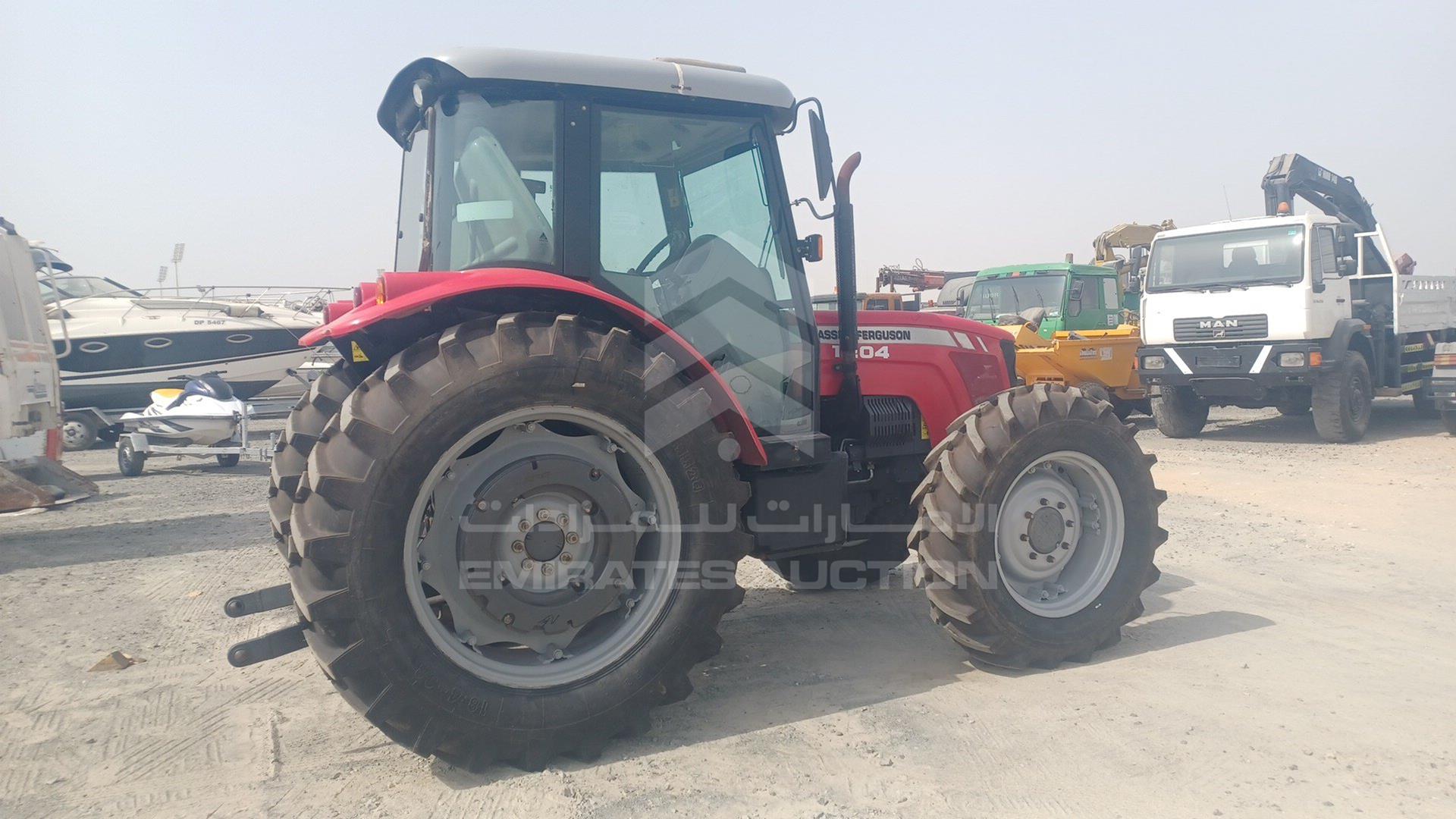 2019 MASSEY FERGUSON --- VIN: AGCM1204AC5033002