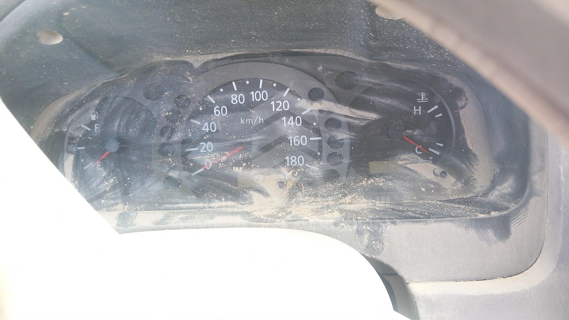 2004 NISSAN URVAN VIN: JN6FE54S04X415947