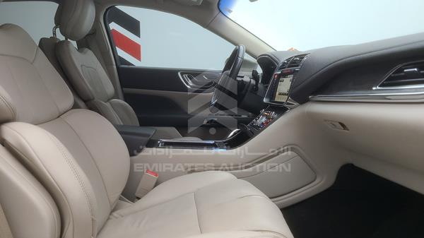 Lincoln Continental 2017 1LN6L9SK9H5620330 Image 27