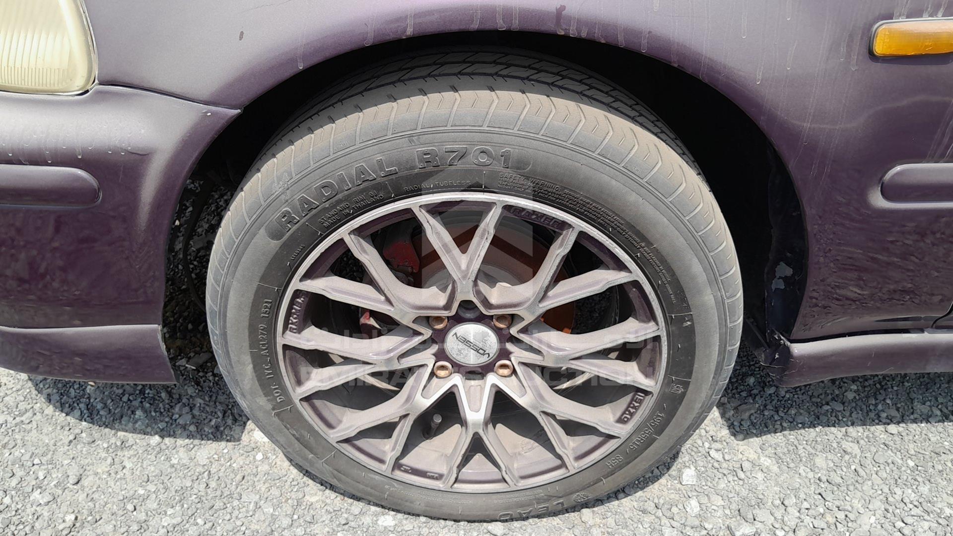 1996 HONDA CIVIC VIN: JHMEK16600S008840