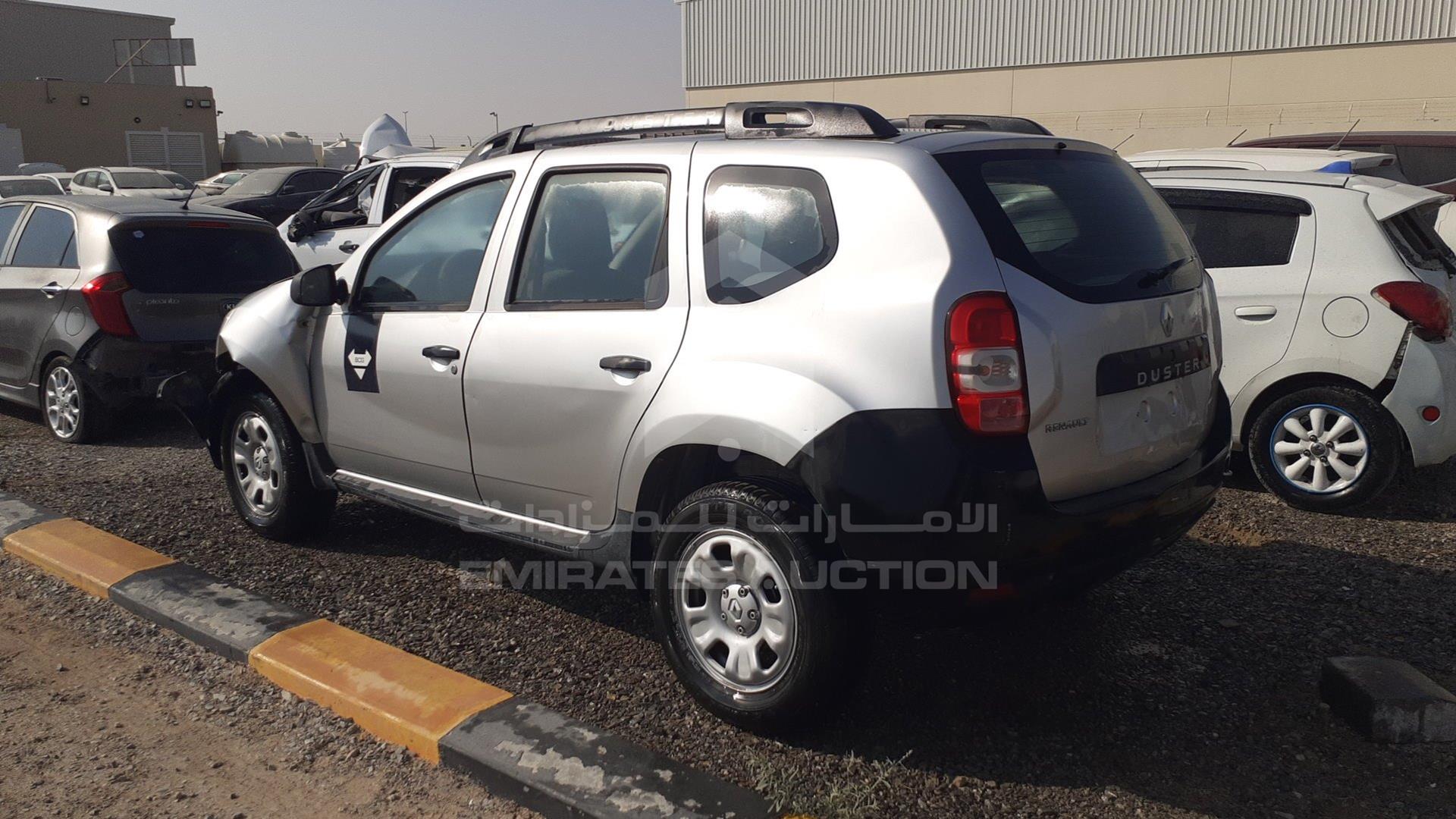 2017 RENAULT DUSTER VIN: VF1HSRGJ4HA500179