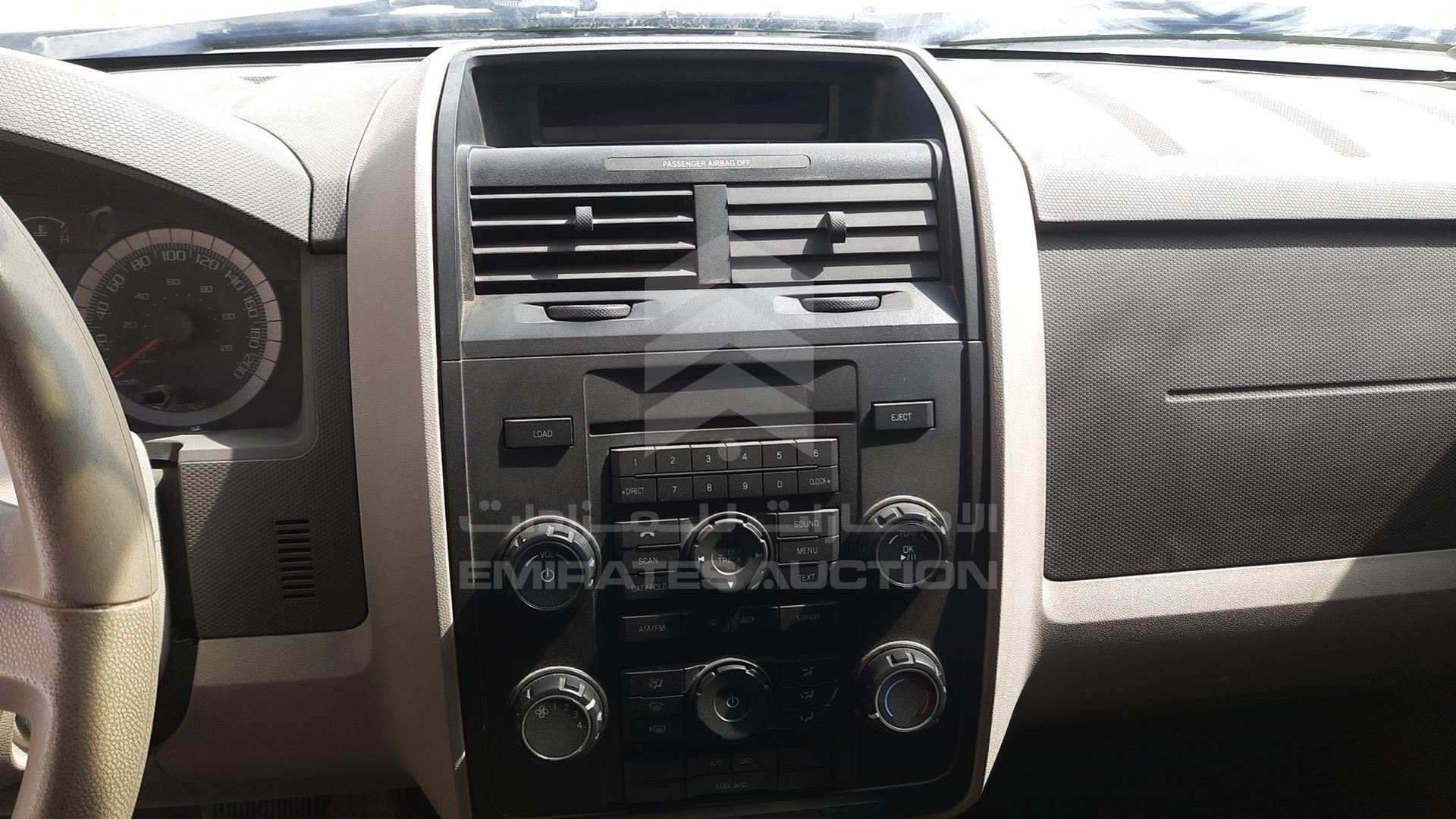 2009 FORD ESCAPE VIN: 1FMCU92G59KA23058