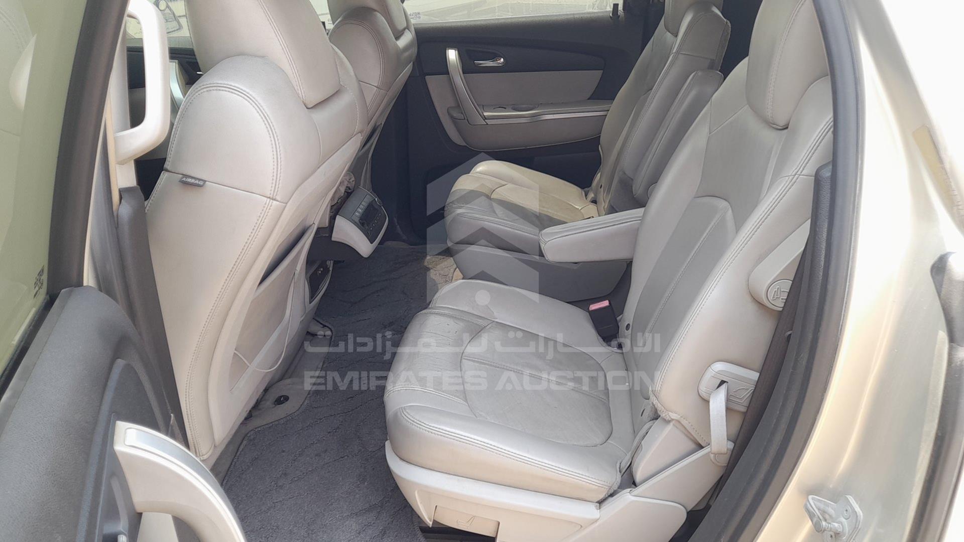 2009 GMC ACADIA VIN: 1GKEV33D89J125010